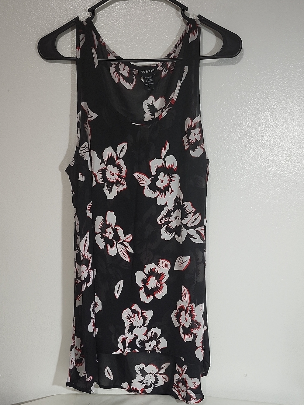 torrid Black Floral Tie-Shoulder Camisole with Pink-White Blooms
